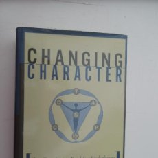 Libros de segunda mano: CHANGING CHARACTER - LEIGH MCCULLOUGH VAILLANT - 1997