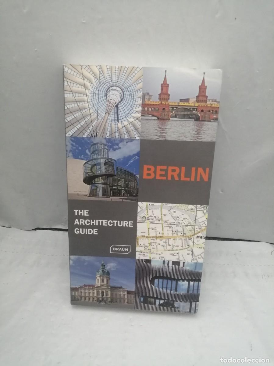 Libros de segunda mano: Berlin: The Architecture Guide (Third edition 2016) - Foto 1