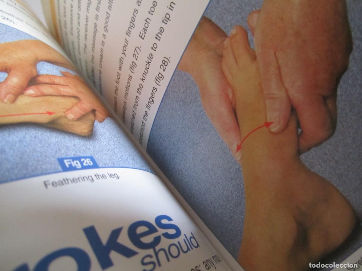 Libros de segunda mano: libro tutorial masajes en ingles- Massage Vera Harvey- First streps series - Foto 3