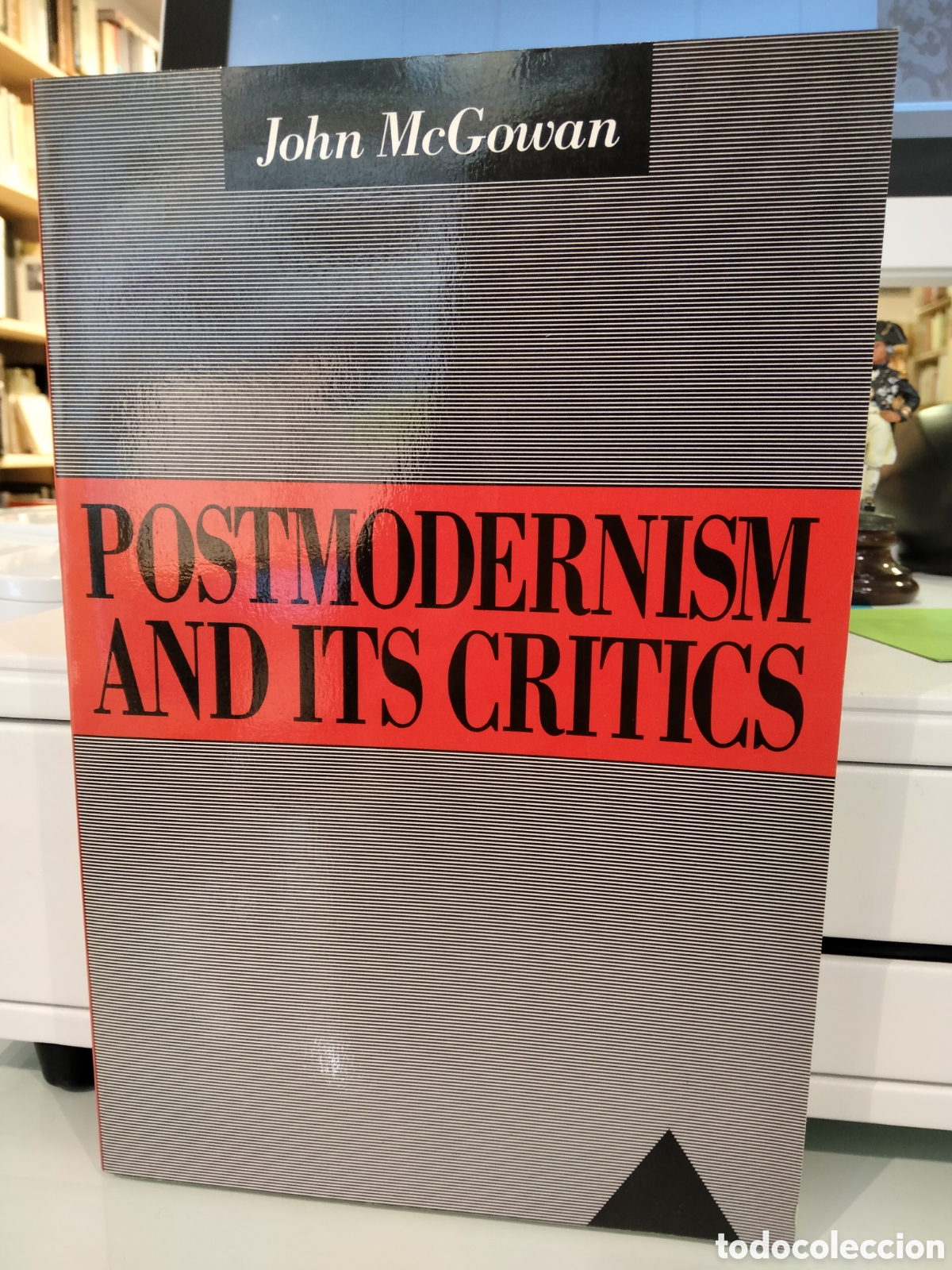 Libros de segunda mano: Postmodernism and its critics - John McGowan - Foto 1