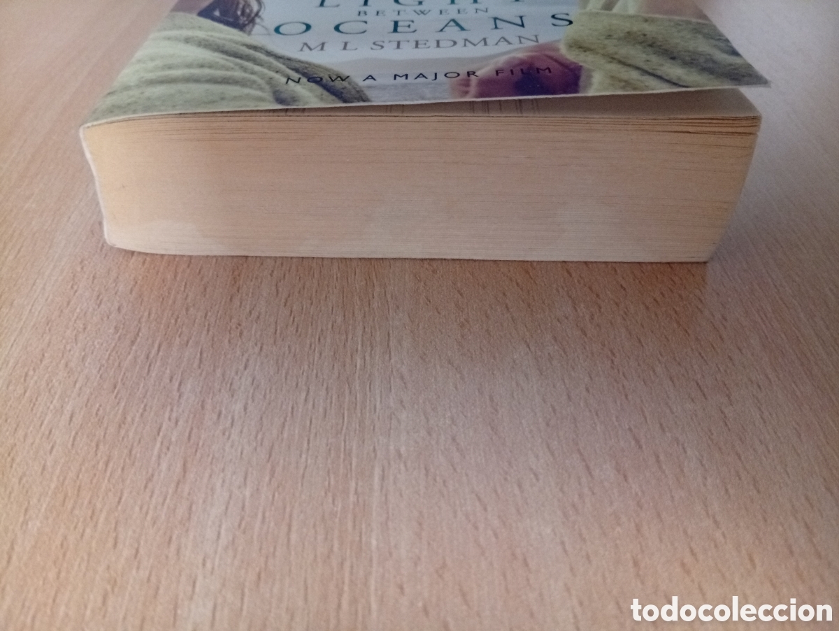 Libros de segunda mano: THE LIGHT BETWEEN OCEANS. M. L. Stedman - Foto 5
