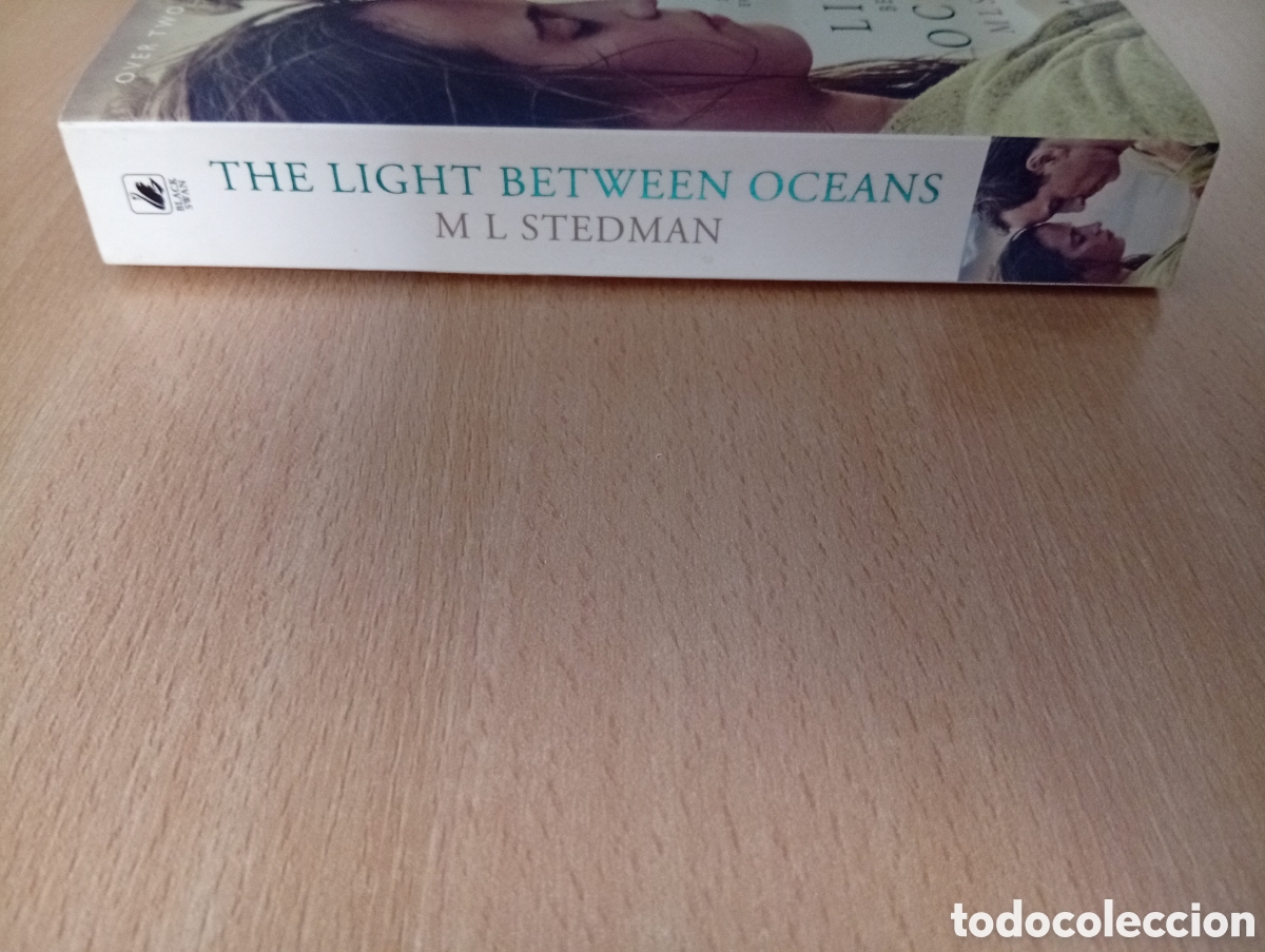 Libros de segunda mano: THE LIGHT BETWEEN OCEANS. M. L. Stedman - Foto 6