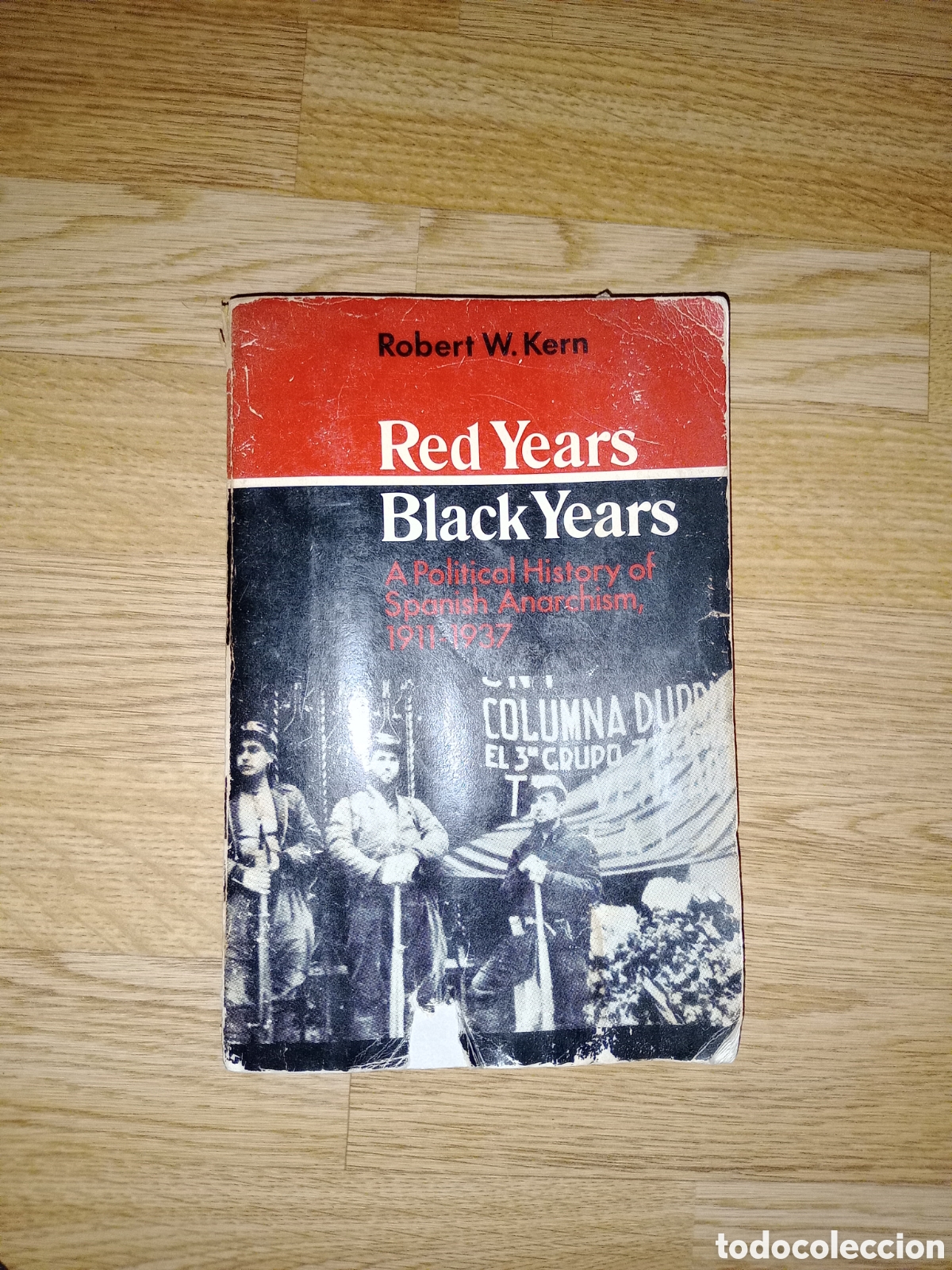 Libros de segunda mano: Toreteblanco Red years black years - Foto 1