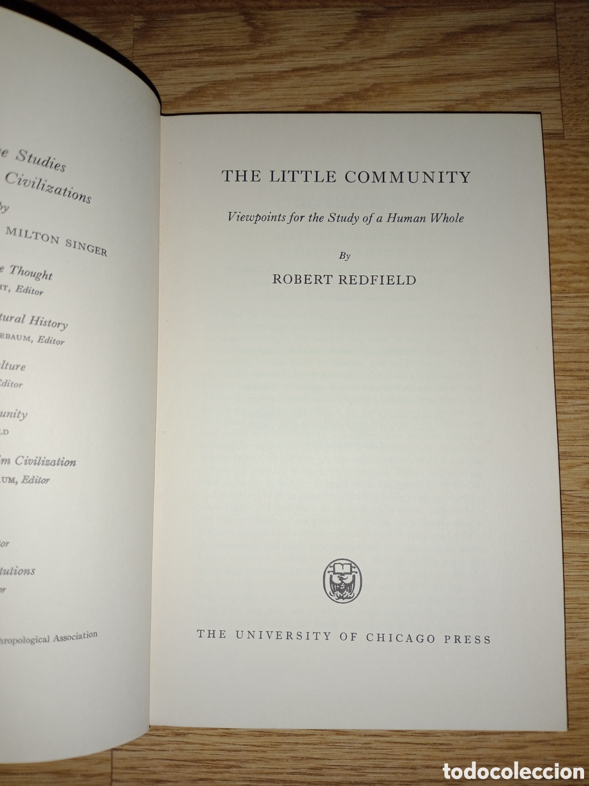 Libros de segunda mano: Toreteblanco The little community - Foto 1
