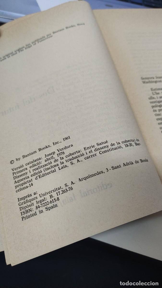 Libros de segunda mano: Des del futur Howard Fast - Foto 3