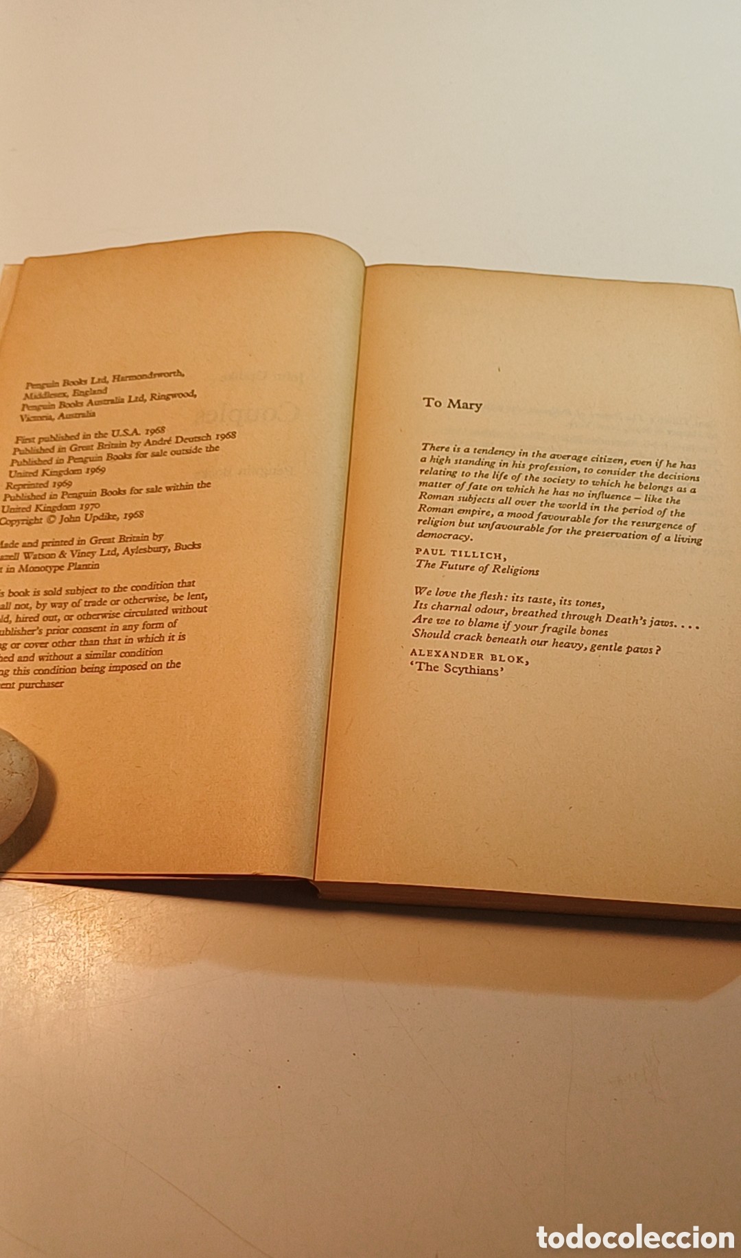 Libros de segunda mano: Couples John Updike 1970 INGL&Eacute;S - Foto 3
