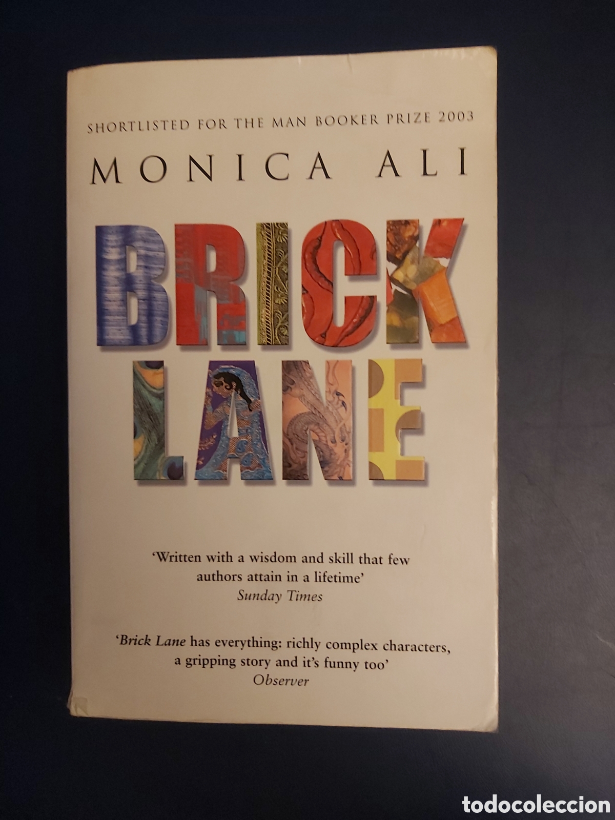 Libros de segunda mano: BRICK LANE M&Oacute;NICA ALI 2003 INGL&Eacute;S - Foto 1