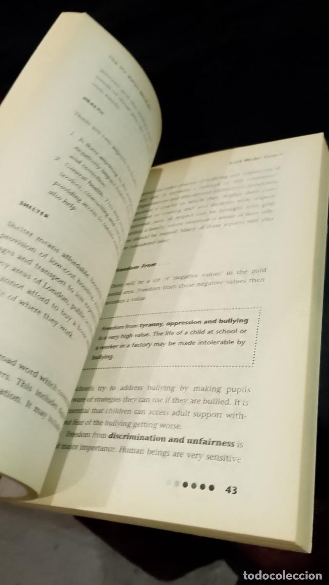 Libros de segunda mano: The Six Value Medals - Edward de Bono - Foto 3
