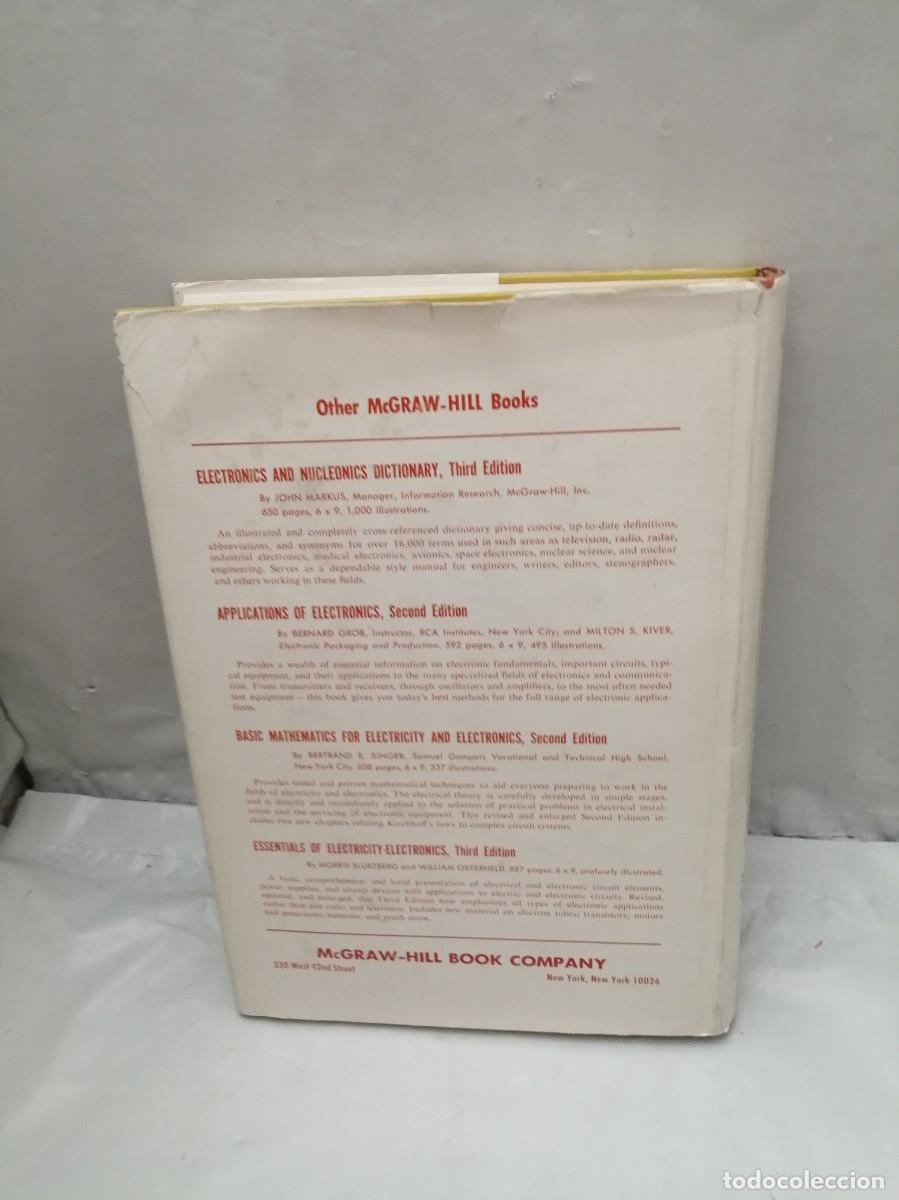 Libros de segunda mano: Basic Electronics (Second edition, hardcover) - Foto 2