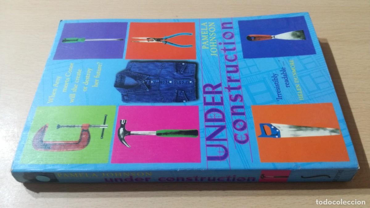 Libros de segunda mano: UNDER CONSTRUCTION / PAMELA JOHNSON / E501 / EN INGLES - Foto 1