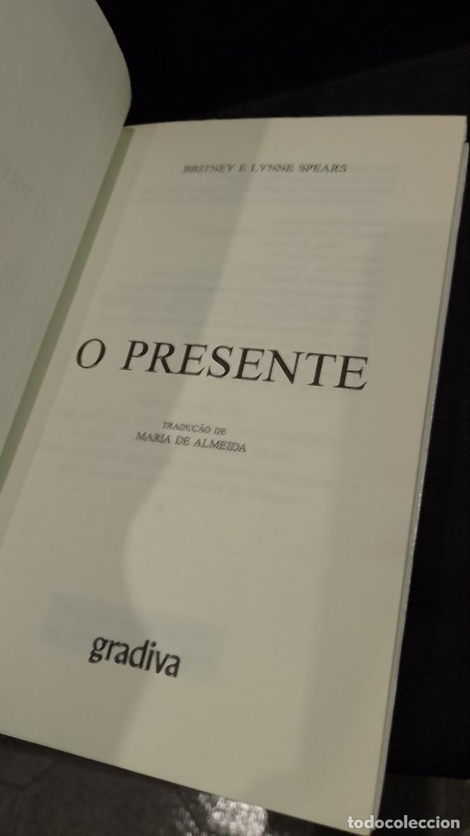 Libros de segunda mano: Britney e Lunne Spears - O Presente - Foto 5
