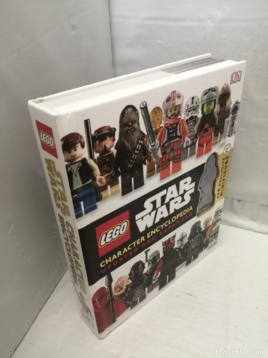 Libros de segunda mano: LEGO Star Wars Character Encyclopedia: Updated and Expanded (DOES NOT INCLUDE MINI FIGURE) - Foto 7