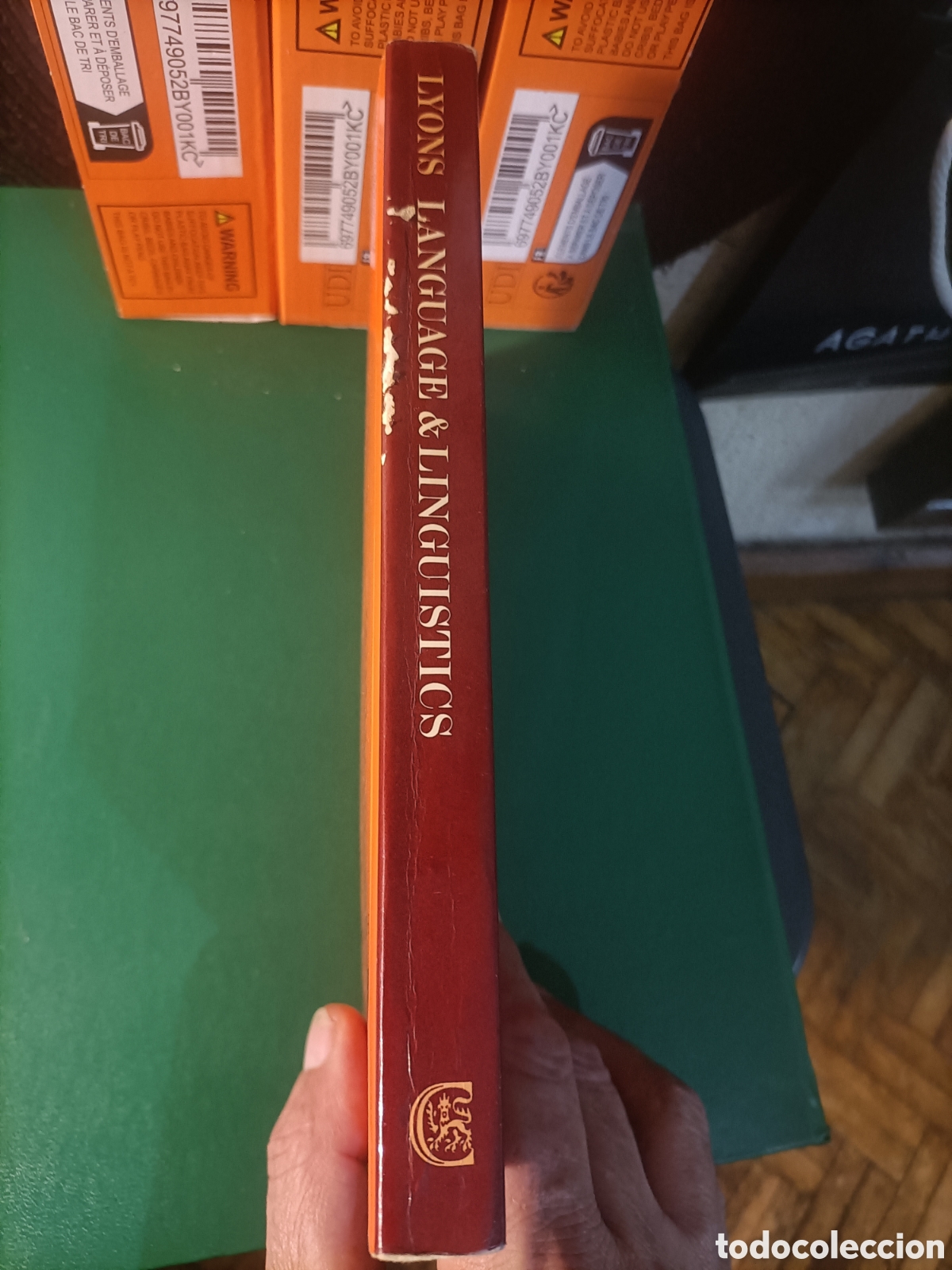 Libros de segunda mano: &rdquo;Language and Linguistics: An Introduction&rdquo;&nbsp;de John Lyons.edicion en ingl&eacute;s - Foto 2