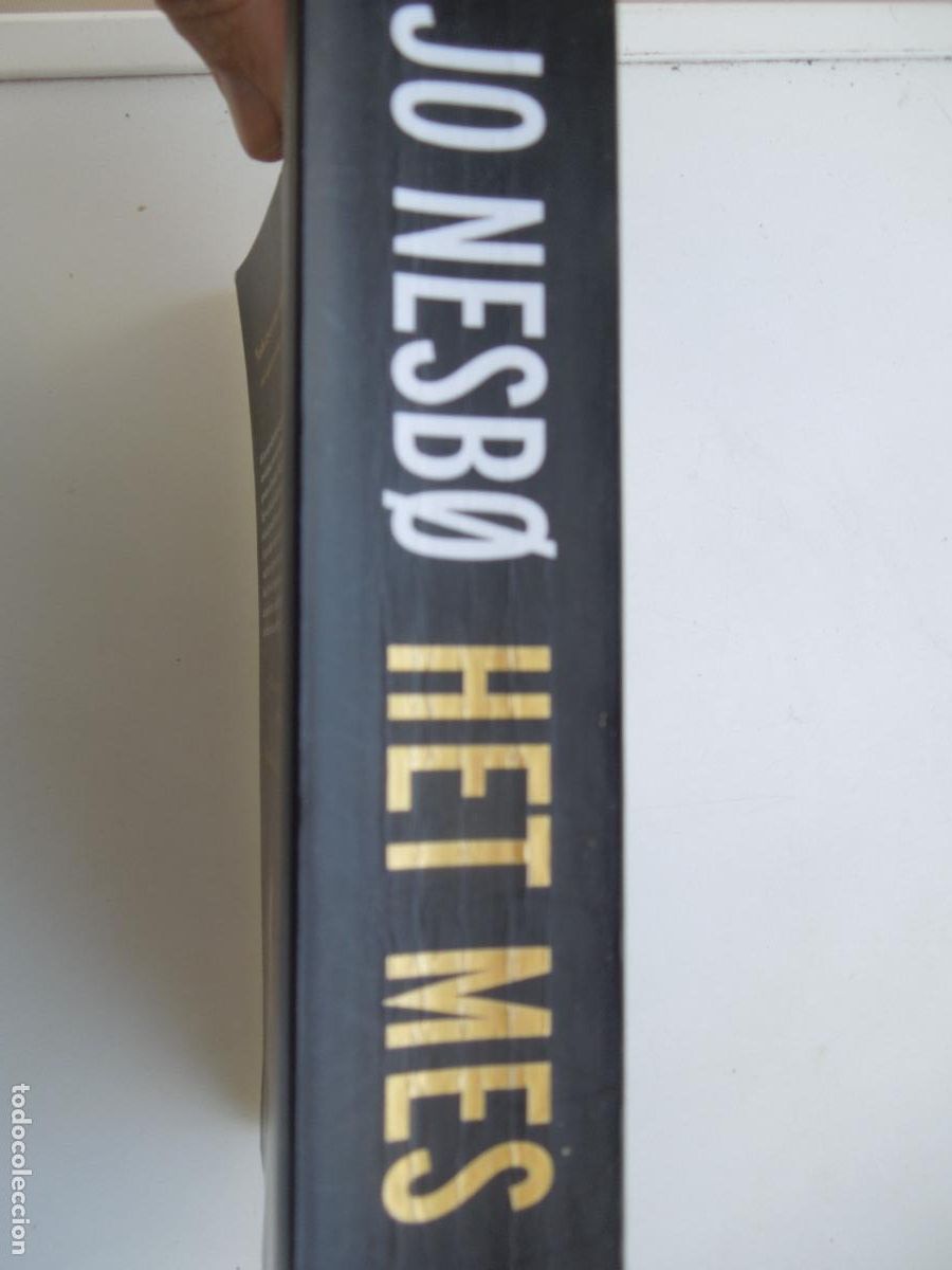 Libros de segunda mano: JO NESBO - HET MES - CARGO 2019. - Foto 2