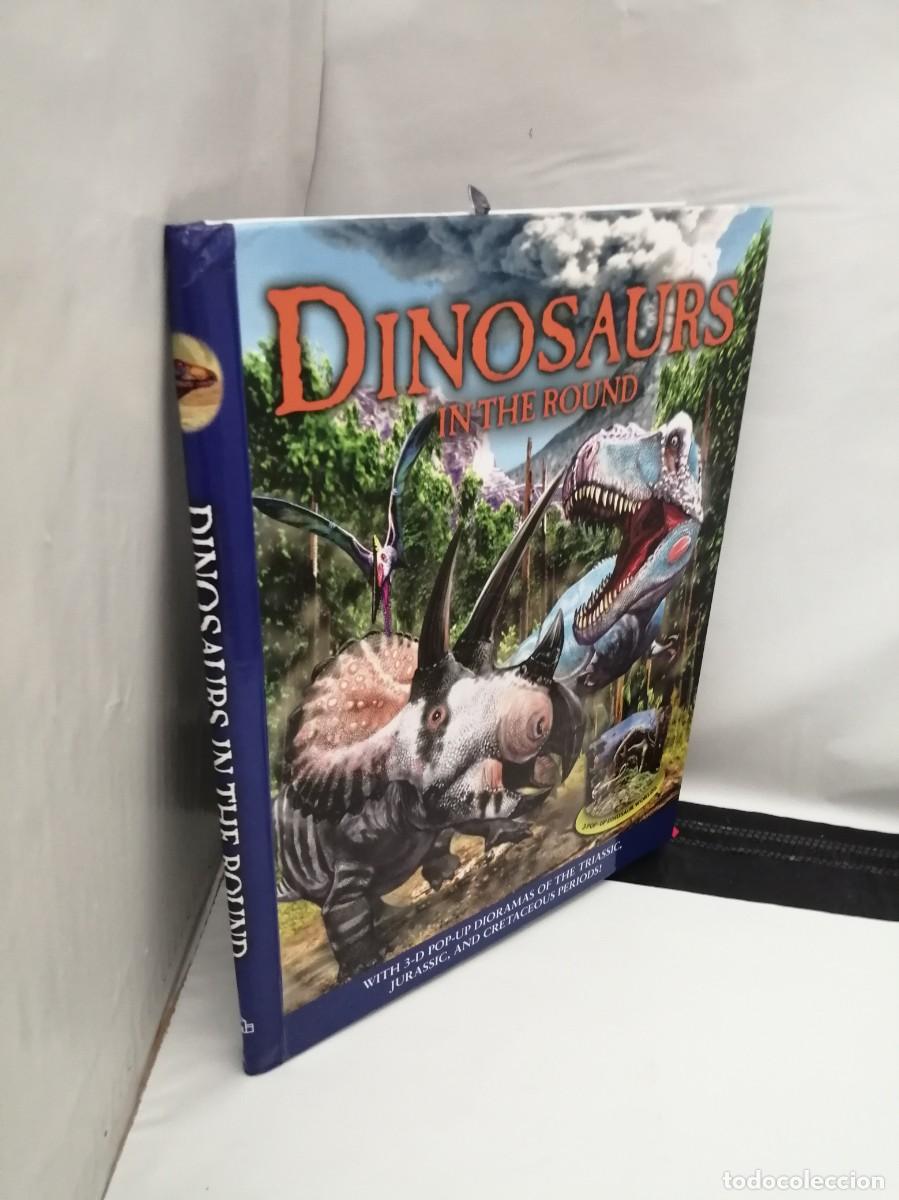 Libros de segunda mano: Dinosaurs in the Round (Libro POP UP) - Foto 5