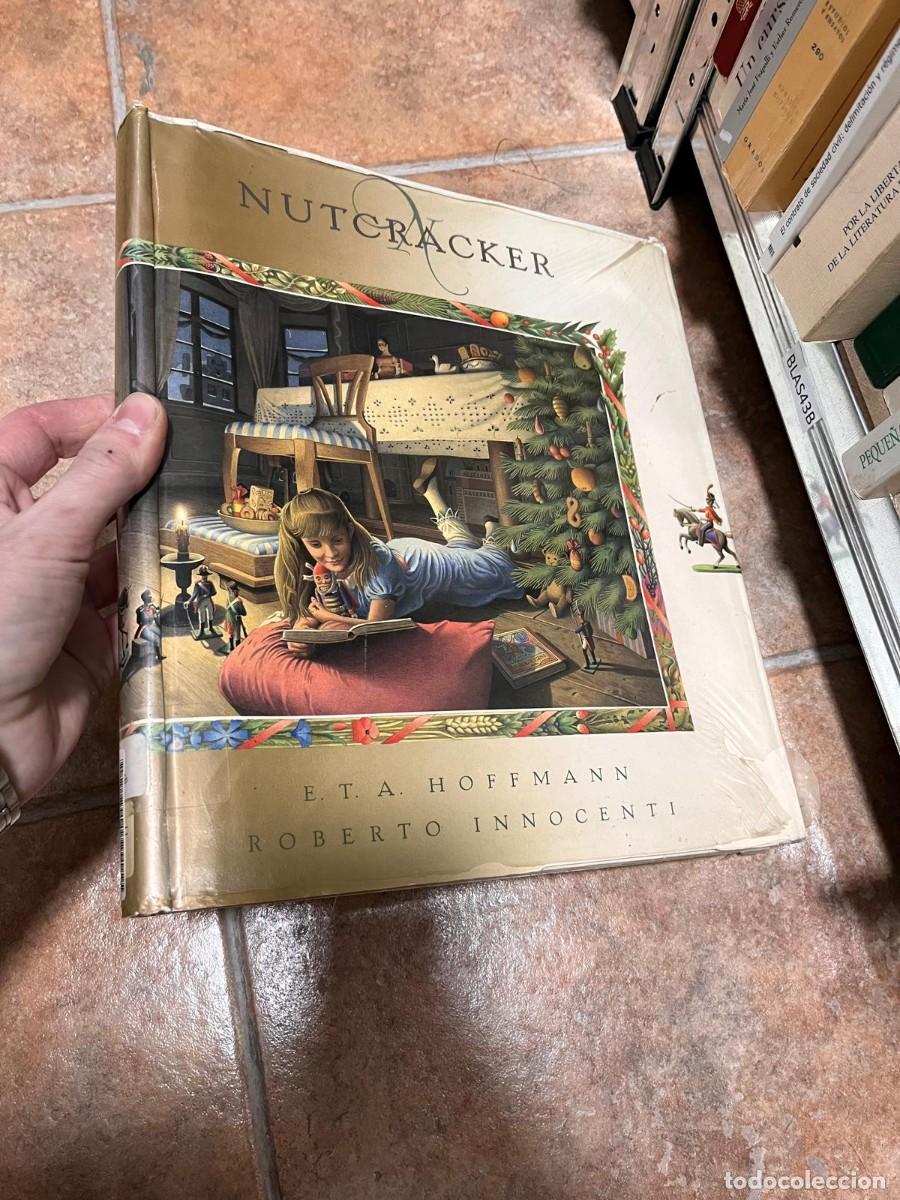 Libros de segunda mano: BLAS43B NUTCRACKER E. T. A. HOFFMANN ROBERTO INNOCENTI - Foto 1