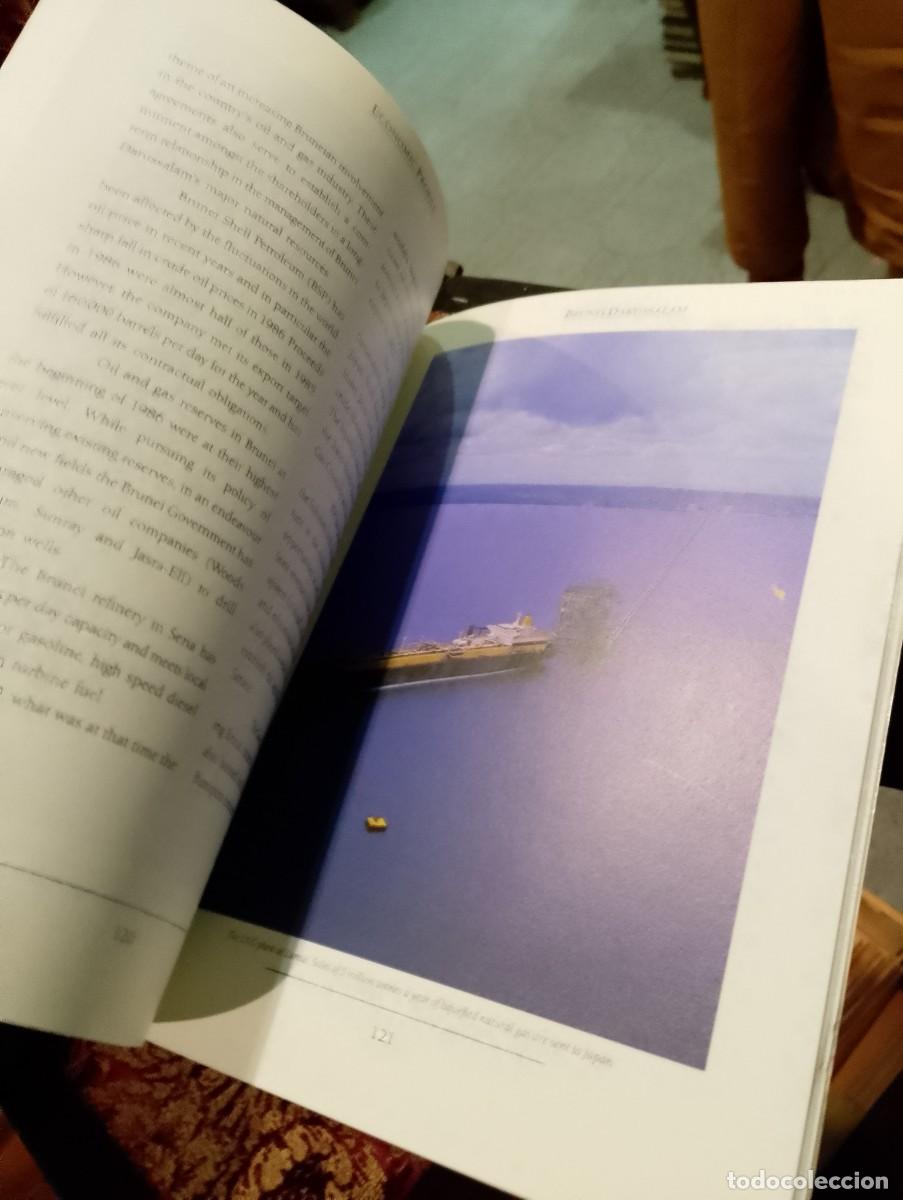 Libros de segunda mano: Brunei Darussalam in Profile - Foto 4