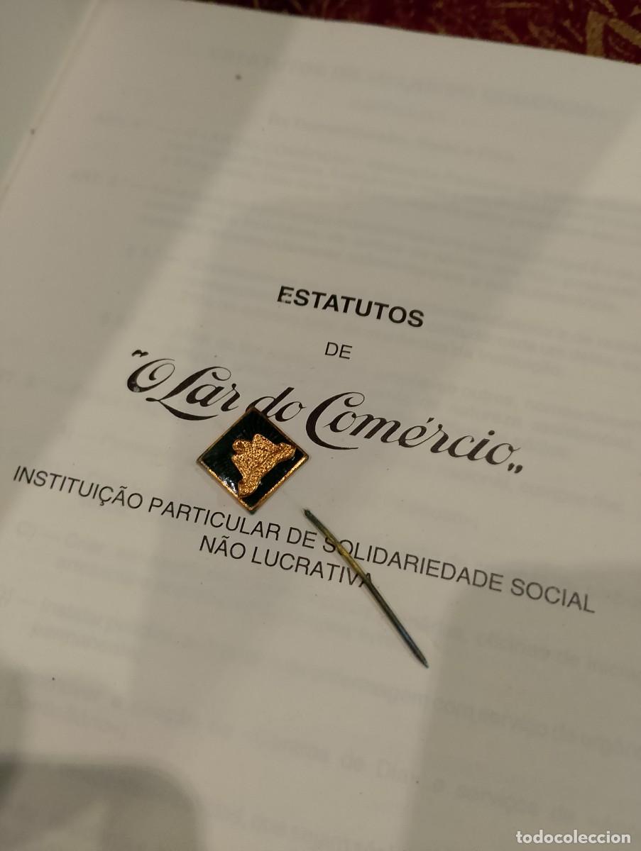 Libros de segunda mano: Livro Estatutos de O Lar do Com&eacute;rcio com Pin - Foto 2
