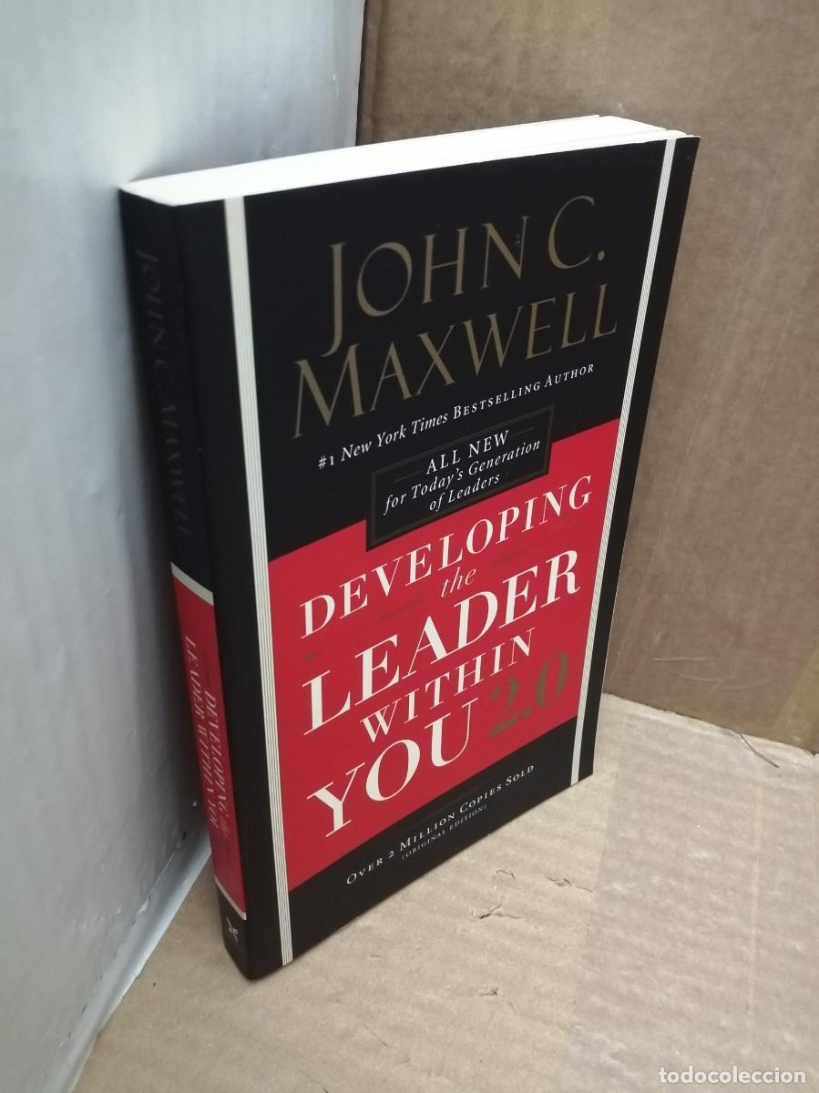 Libros de segunda mano: Developing the Leader Within You 2.0; Libro 3 de 4: Developing the Leader - Foto 3
