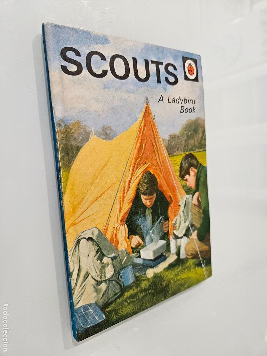Libros de segunda mano: Scouts (en ingl&eacute;s) | David Harwood | Editorial: Ladybird Book, 1971