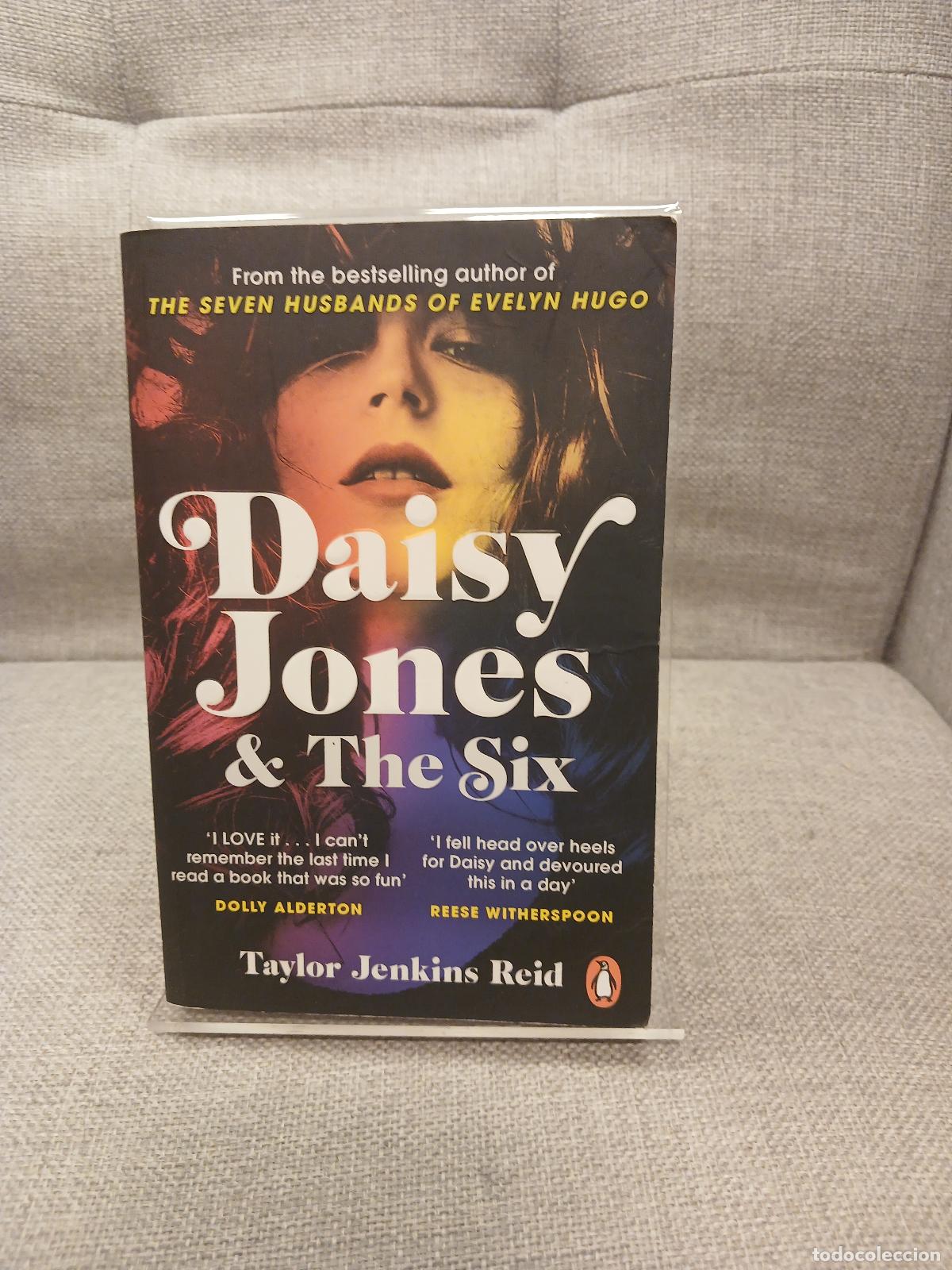 Second hand books: Daisy Jones & the Six - Taylor Jenkins Reid