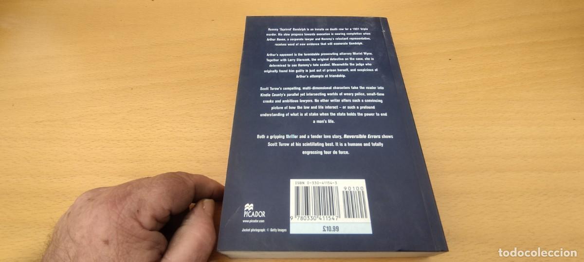 Libros de segunda mano: REVERSIBLE ERRORS / SCOTT TUROW / KARA 01 / PICADOR - Foto 3