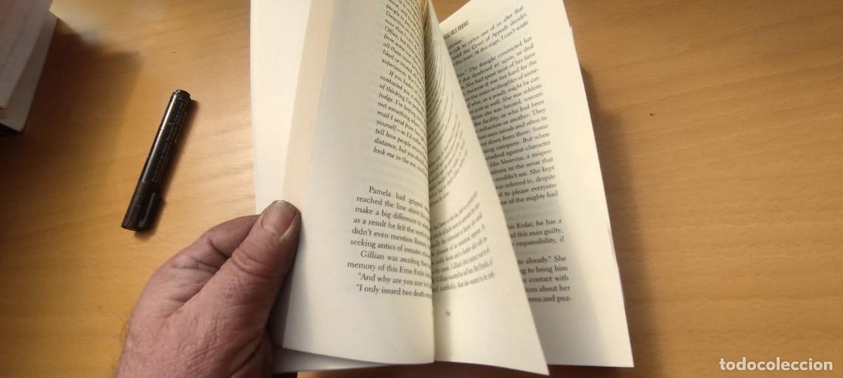 Libros de segunda mano: REVERSIBLE ERRORS / SCOTT TUROW / KARA 02 / PICADOR - Foto 14