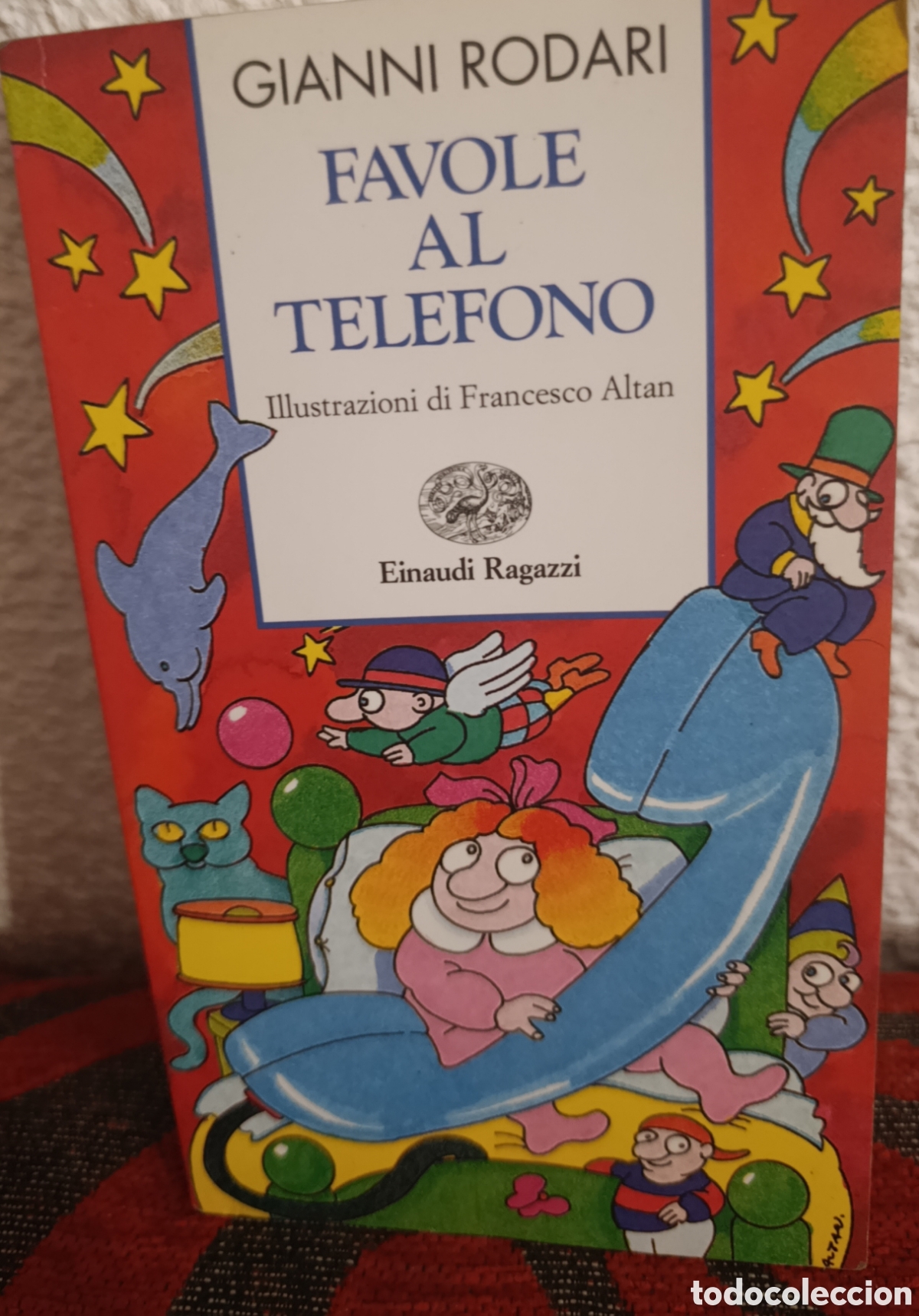 Libros de segunda mano: Favole al telefono - Gianni Rodari - Ilustraciones de Altan - Einaudi Ragazzi (Italiano)