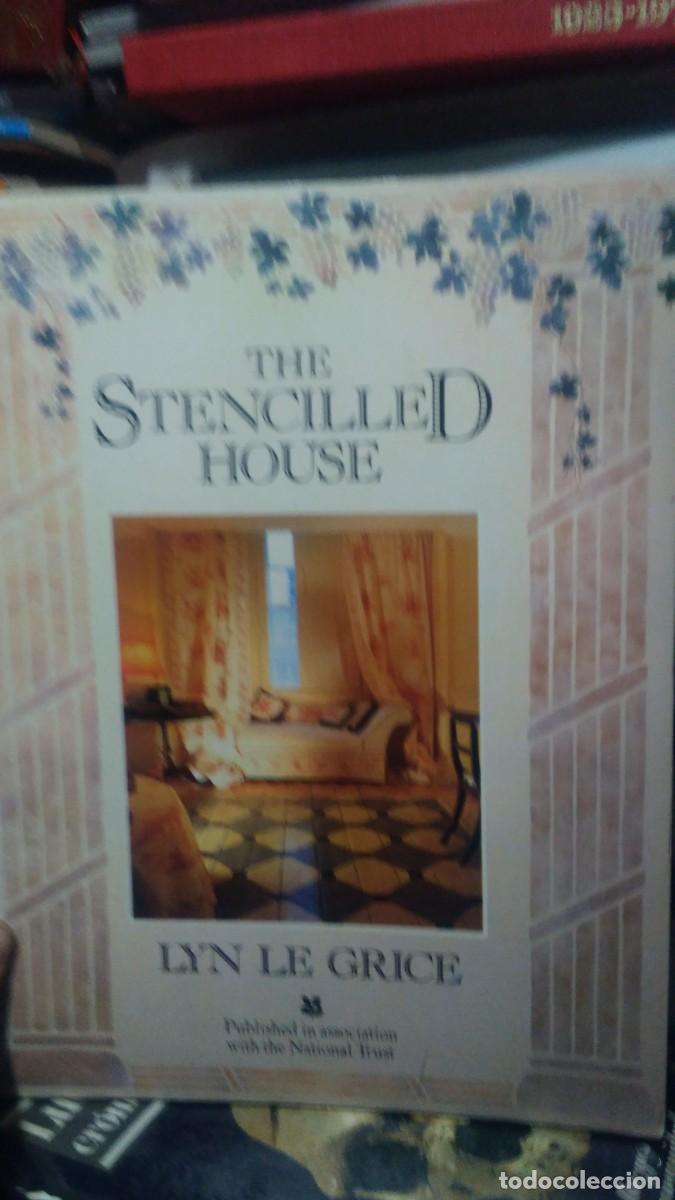 Libros de segunda mano: The Stenchilled house Lyn Le Grice