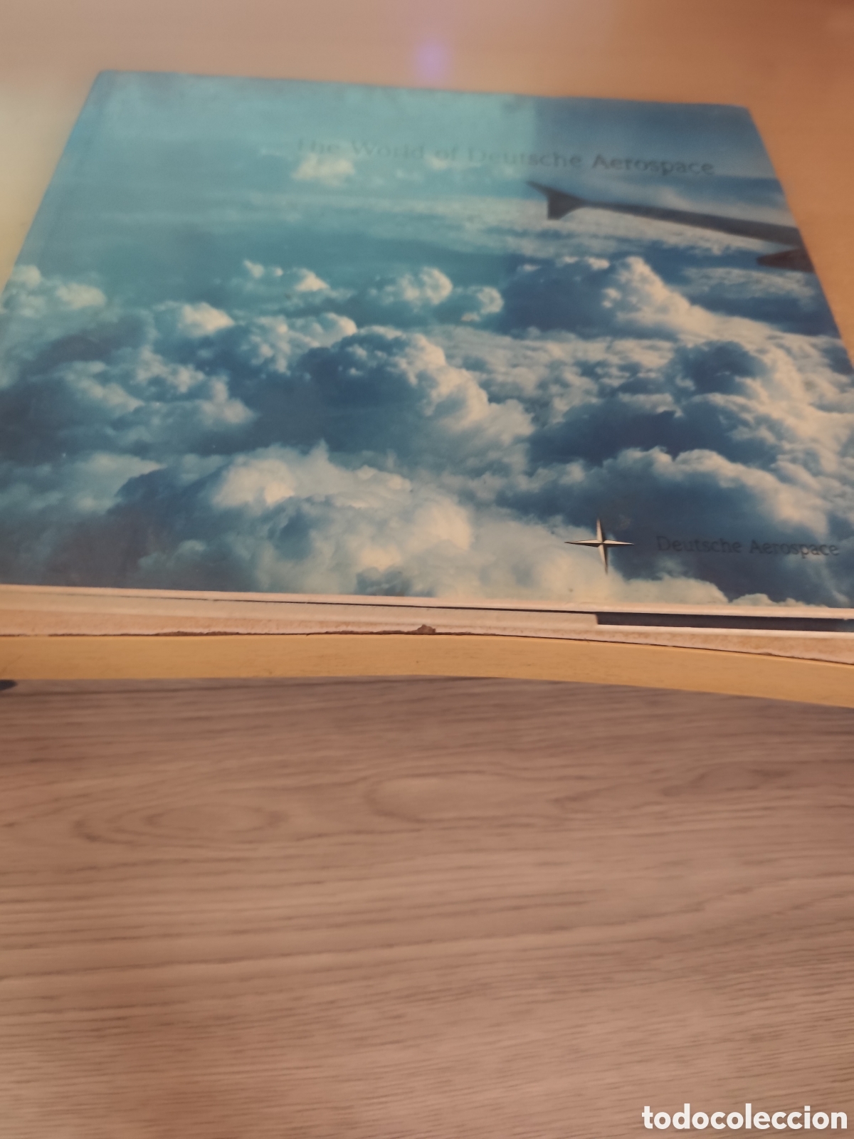 Livres d'occasion: THE WORLD OF DEUTSCHE AEROSPACE RF 265G