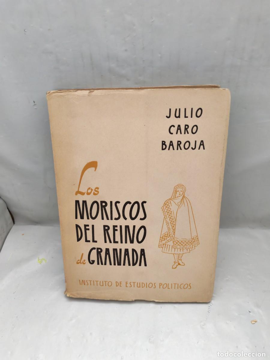 Livres d'occasion: Los moriscos del Reino de Granada: Ensayo de historia social (Primera edici&oacute;n 1957)