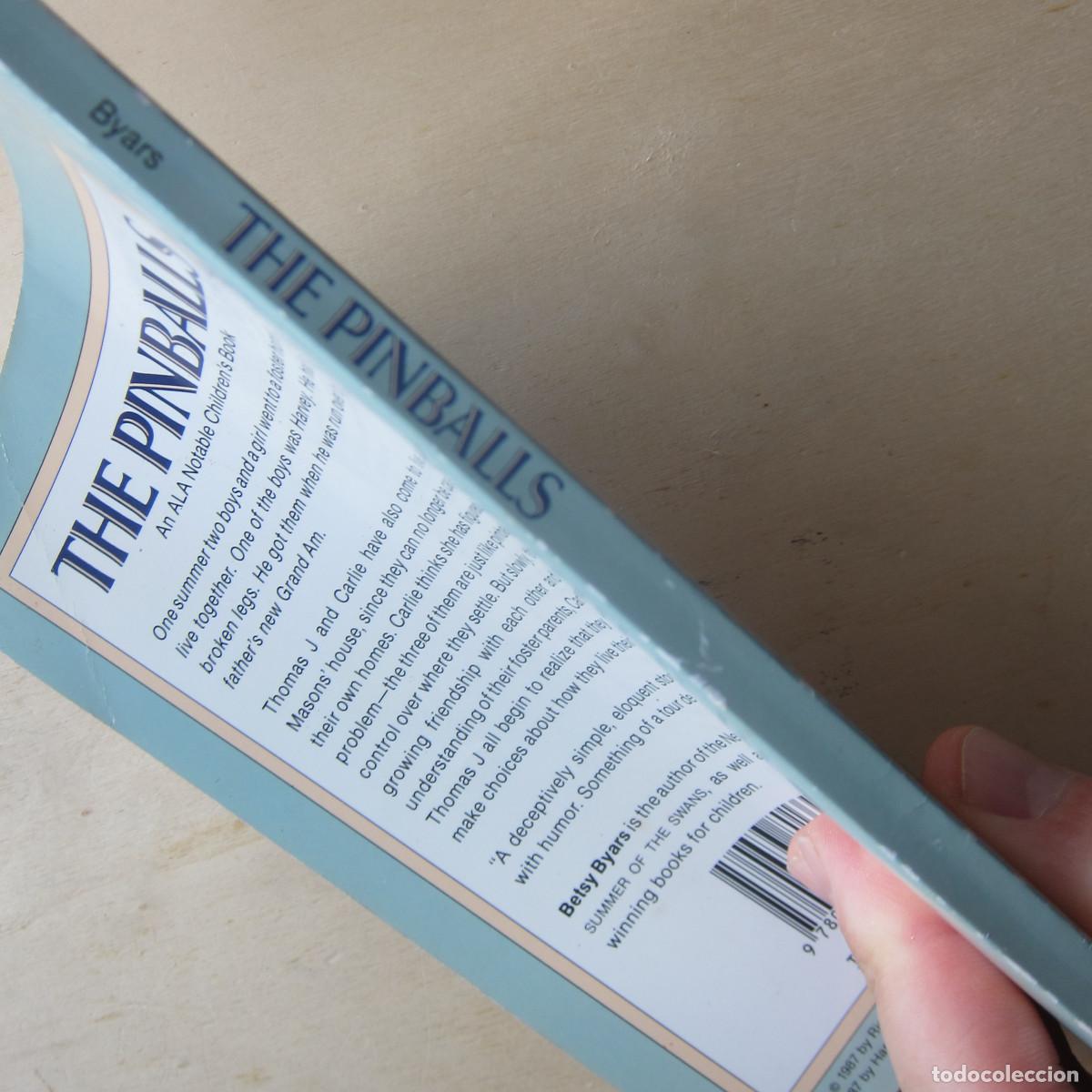 Libros de segunda mano: THE PINBALLS - BETSY BYARS (HARPER TROPHY) IDIOMAS - Foto 2
