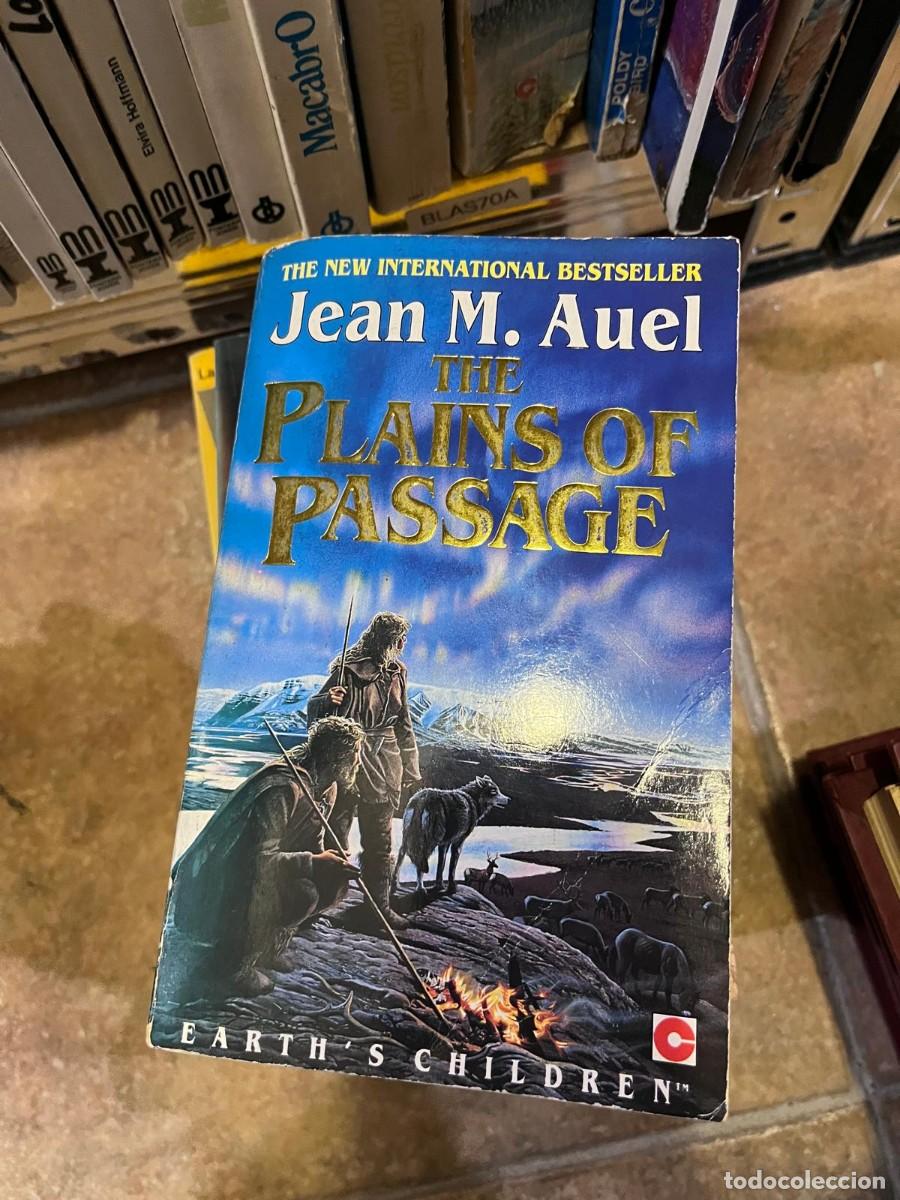 Libros de segunda mano: BLAS70A &mdash; The Plains of Passage &mdash; Jean M. Auel &mdash;