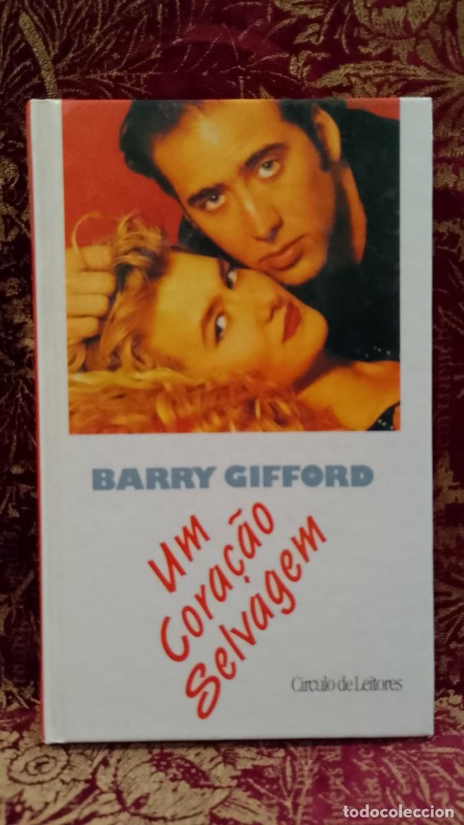 Libros de segunda mano: Um Cora&ccedil;&atilde;o Selvagem - Barry Gifford