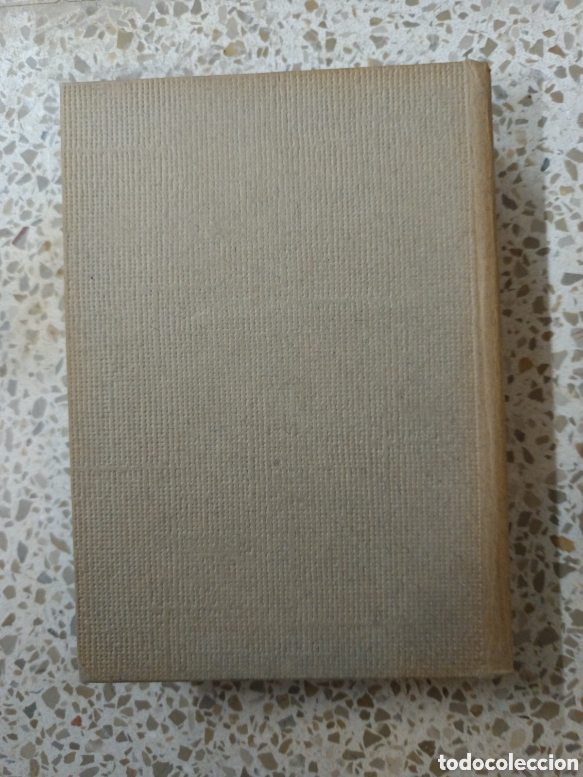 Libros de segunda mano: Le monde &agrave; table. OGRIZEK Dor&eacute;. En franc&eacute;s - Foto 2