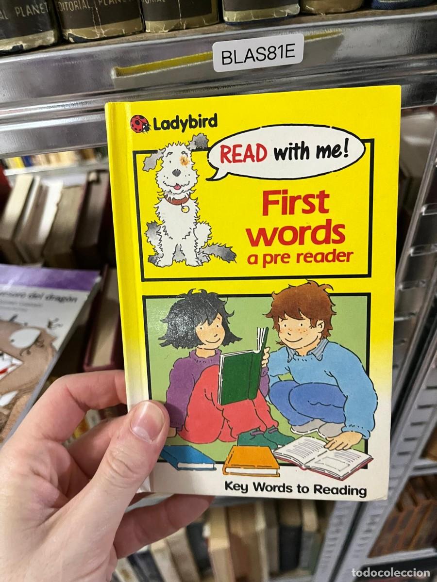 Libros de segunda mano: BLAS81E &mdash; Read with Me! First Words: A Pre Reader &mdash; Ladybird - Foto 1