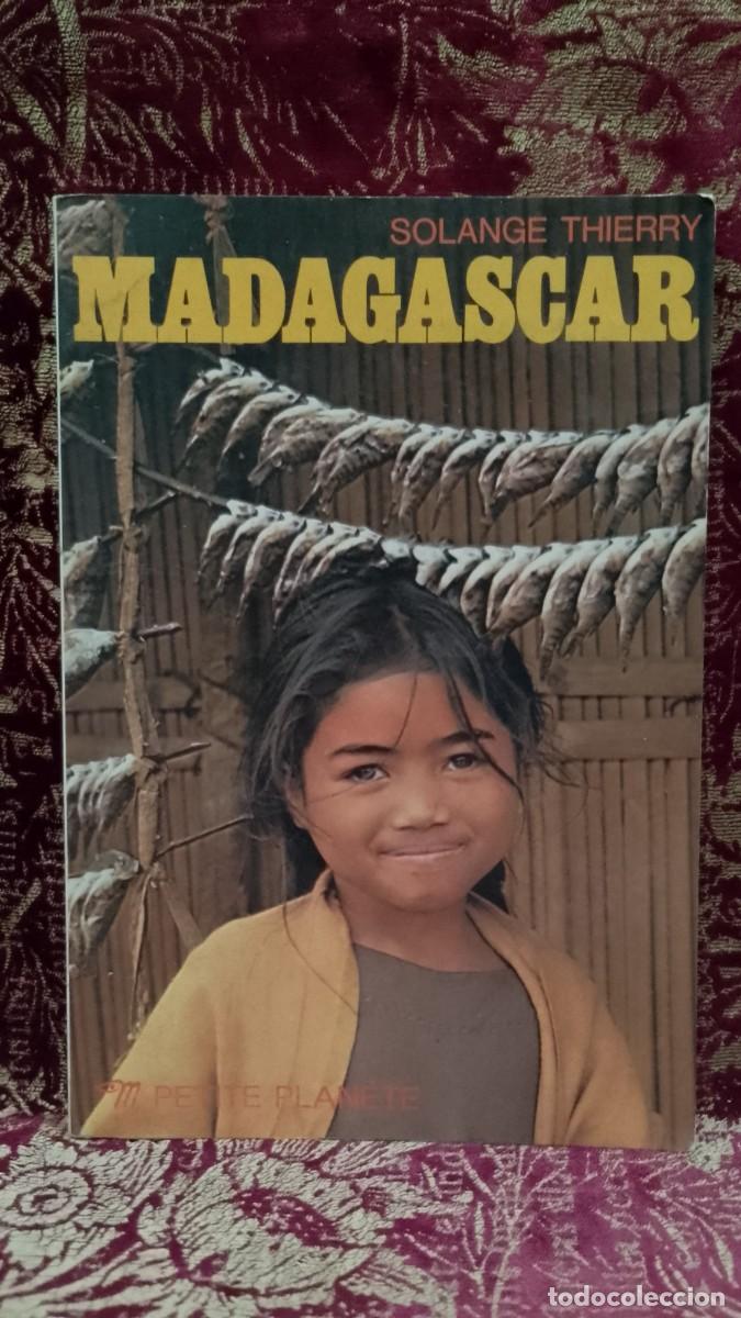 Libros de segunda mano: Madagascar 1961 Solange Thierry - Foto 1