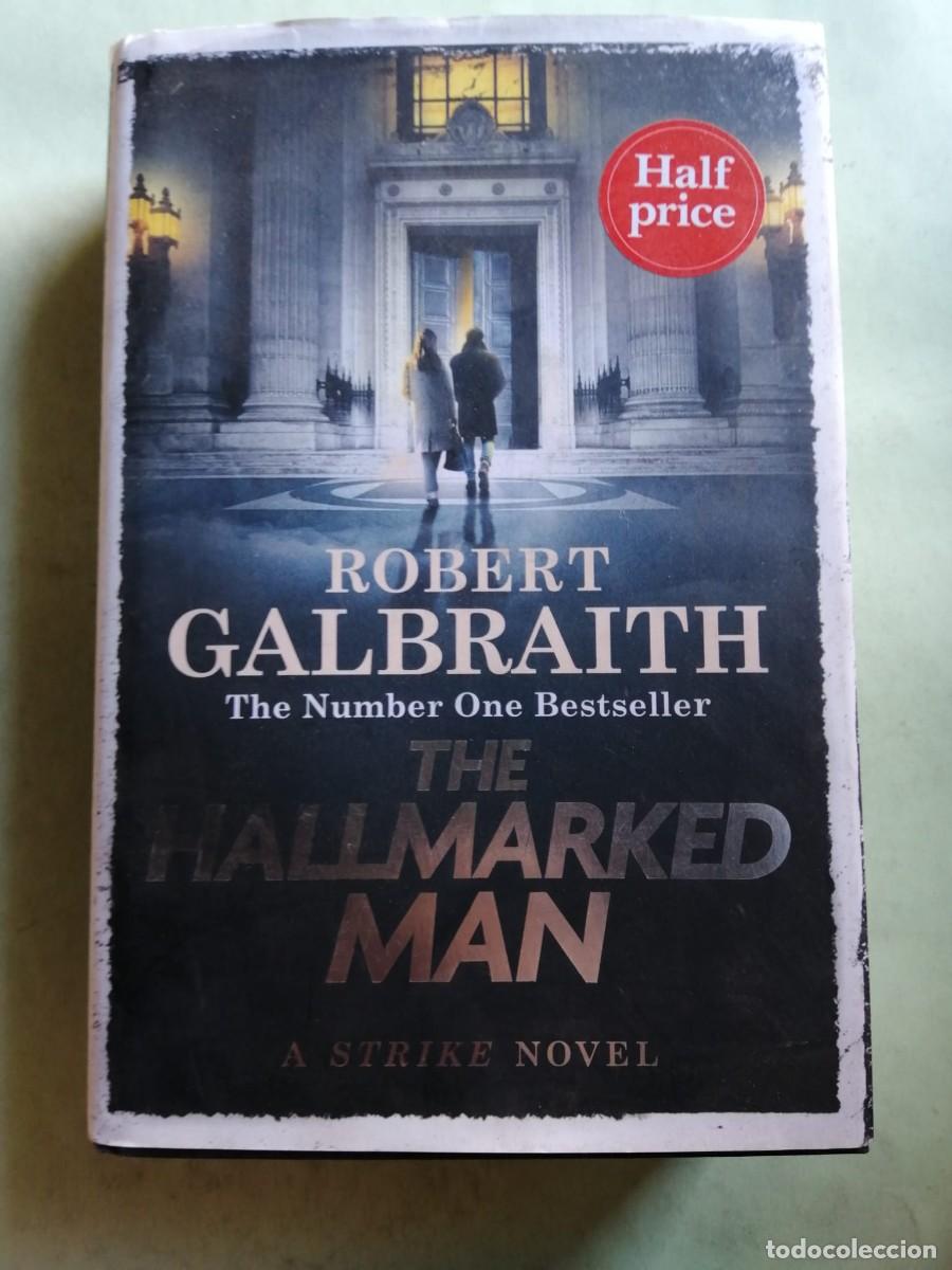 Libros de segunda mano: THE HALLMARKED MAN (ROBERT GALBRAITH) ESCRITO EN INGLES