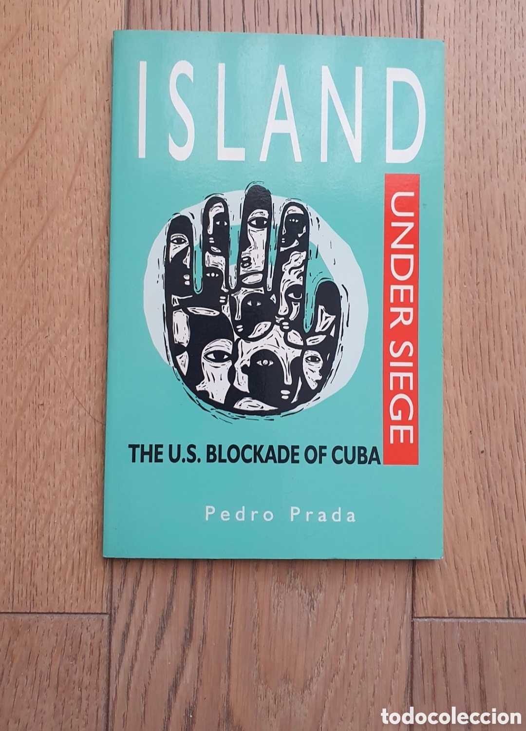 Libri di seconda mano: Island Under Siege: The U.S. blockade of Cuba