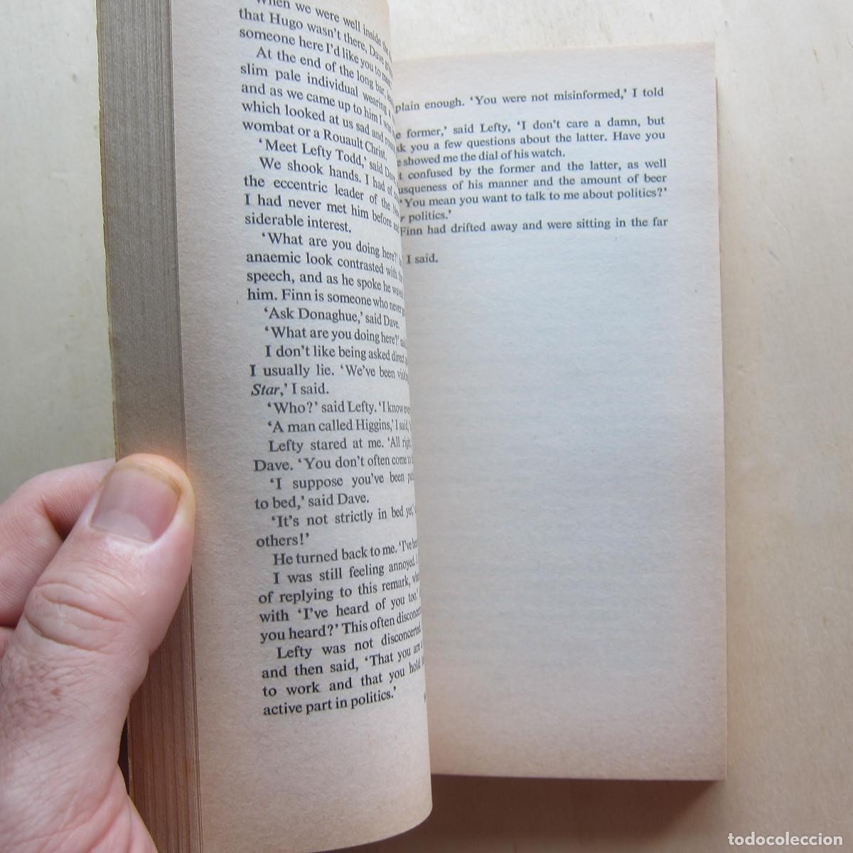 Libros de segunda mano: UNDER THE NET - IRISH MURDOCH (PENGUIN) IDIOMAS - Foto 6