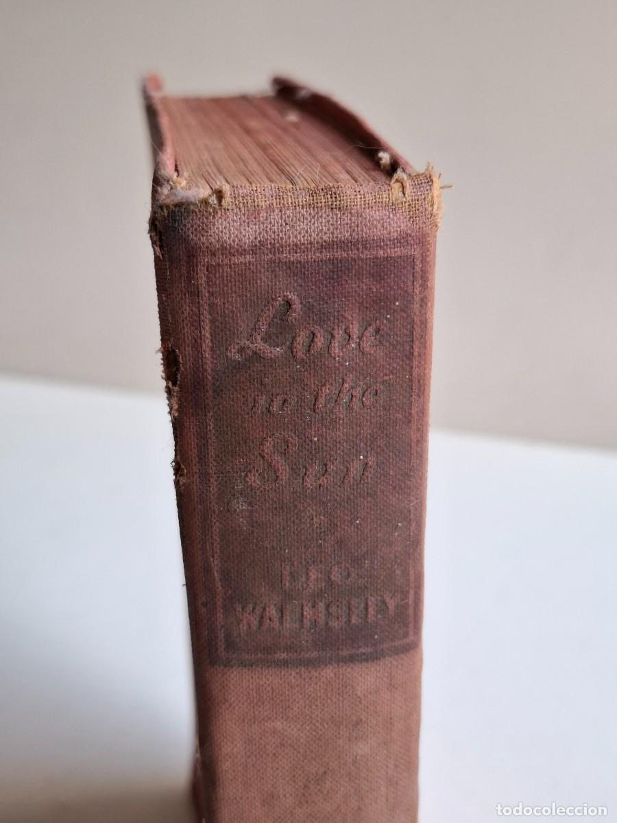 Libri di seconda mano: LOVE IN THE SUN - 13X19.CM