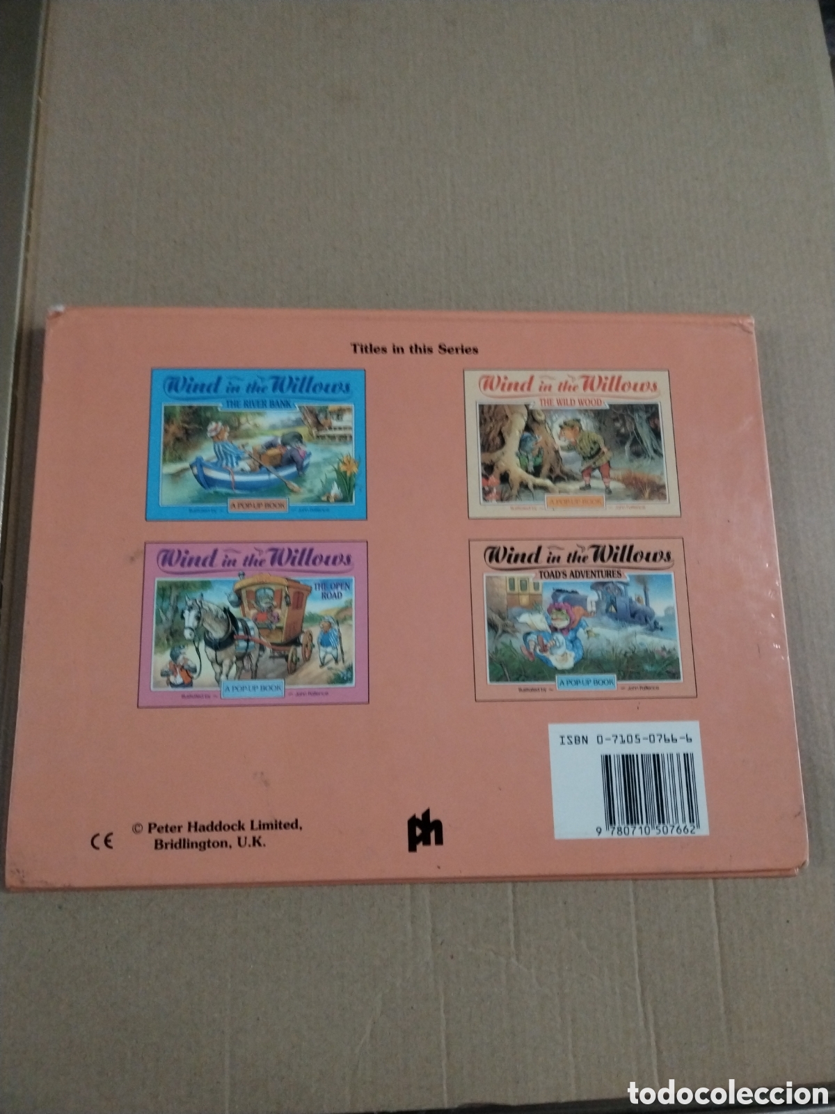 Libros de segunda mano: Wind in the Willows. Toads Adventures. A pop-up book - Foto 2