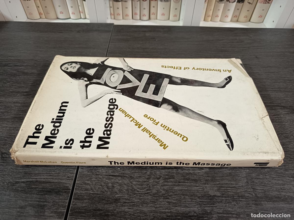 Libros de segunda mano: 1967 - MARSHALL McLUHAN / FIORE. The Medium is the Massage. An Inventory - 1&ordf; ED. INGLESA