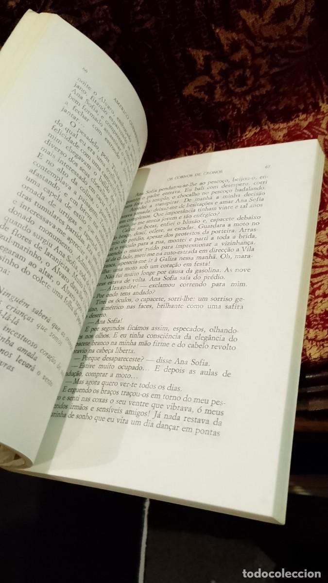 Libros de segunda mano: Os Cornos de Cronos - Am&eacute;rico Guerreiro de Sousa - Foto 3