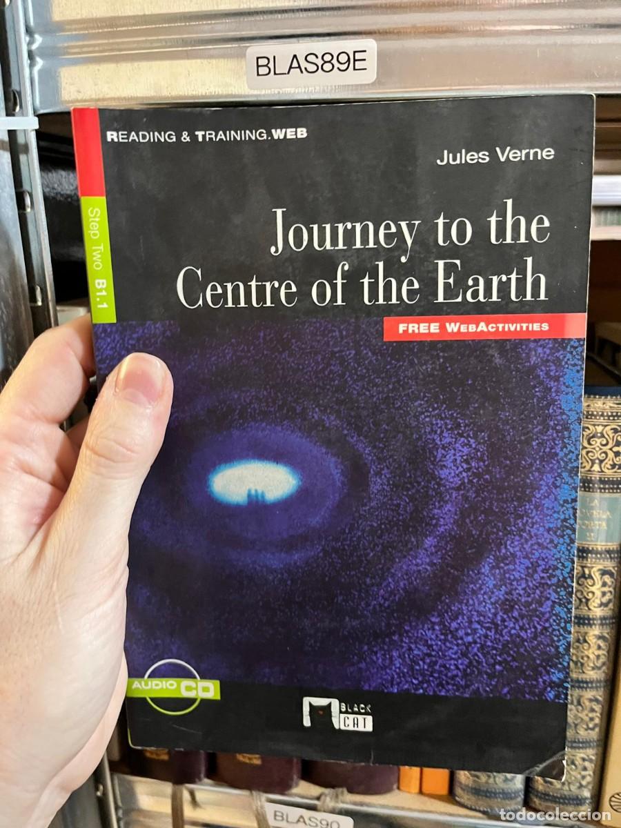 Libros de segunda mano: BLAS89E Jules Verne, Journey to the Centre of the Earth, Black Cat.