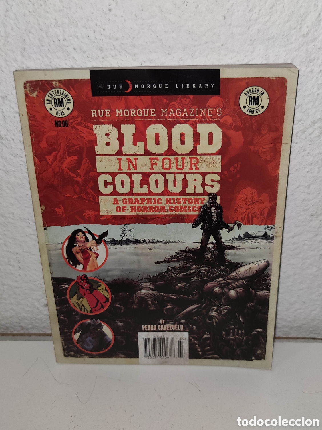 Livres d'occasion: Libro - Rue Morgue Library 6 - Blood in four colours - History of horror comics - Importacion