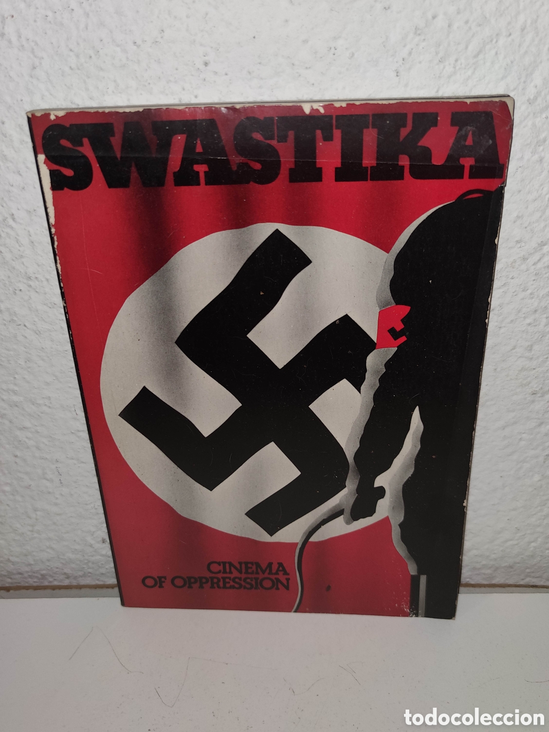 Libros de segunda mano: Libro - SWASTIKA - CINEMA OF OPPRESSION - Baxter Phillips - 1976 - Importacion