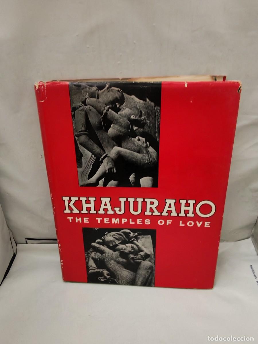 Livres d'occasion: Khajuraho: A Study in the Cultural Conditions of Chandella Society First edition, India 1967)