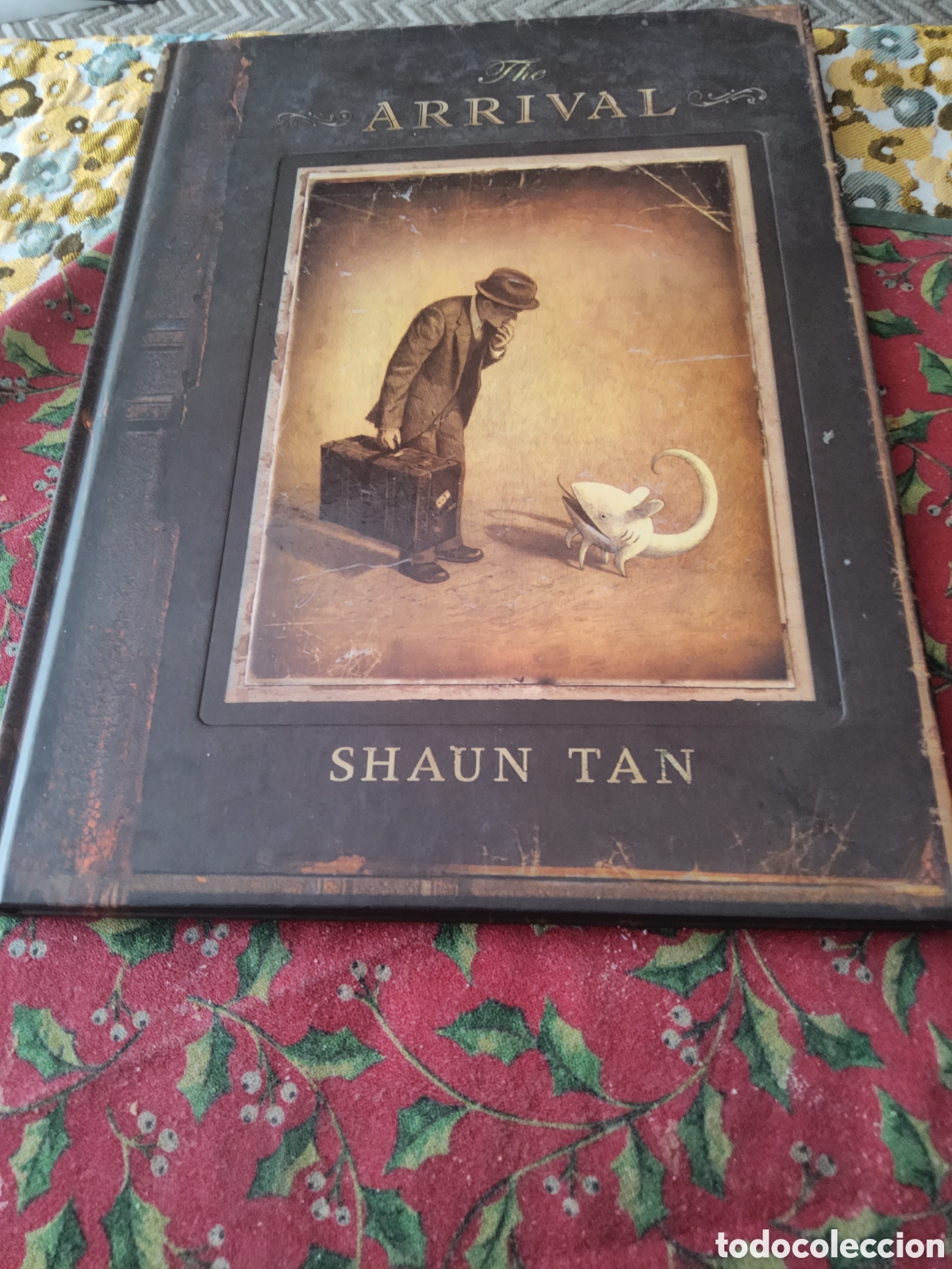 Libros de segunda mano: The Arrival. Shaun Tan. Tapa dura. Ingl&eacute;s. Comic