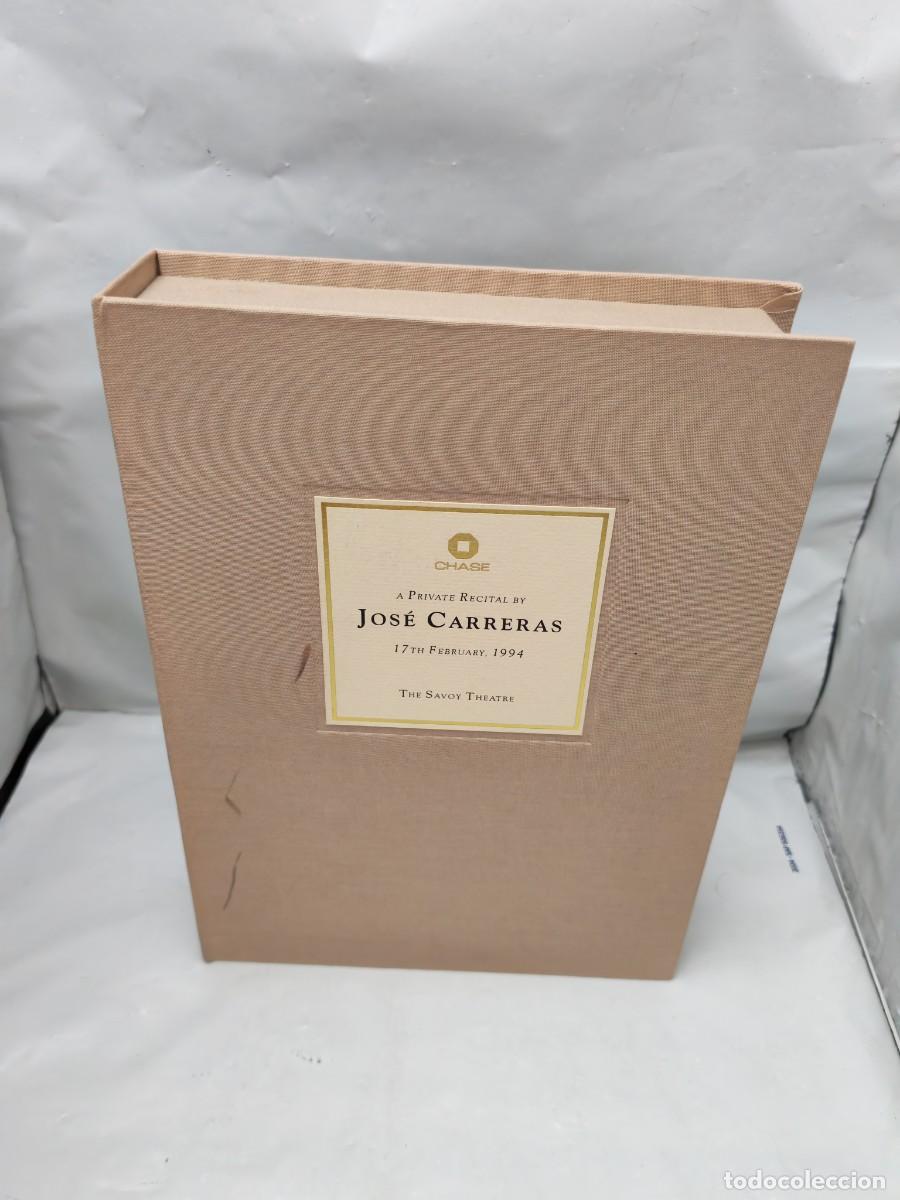 Livres d'occasion: A Private Recital by Jos&eacute; Carreras. The Savoy Theatre 1994 (Libro+VHS+2 entradas+programa de mano)